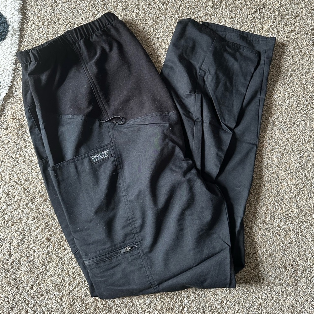 Never worn maternity scrub pants